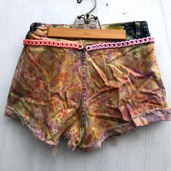 Ate 11 hand colored one of a kind shorts - Picture 5 of 8